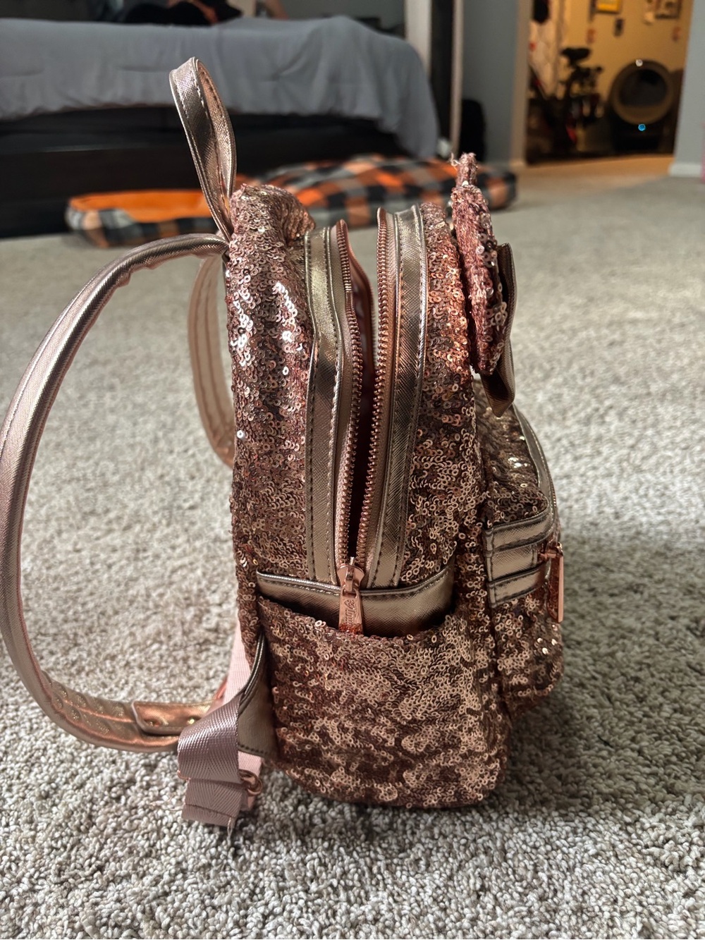Disney Rose Gold Sequin Mini Backpack Loungefly - Picture 2 of 6